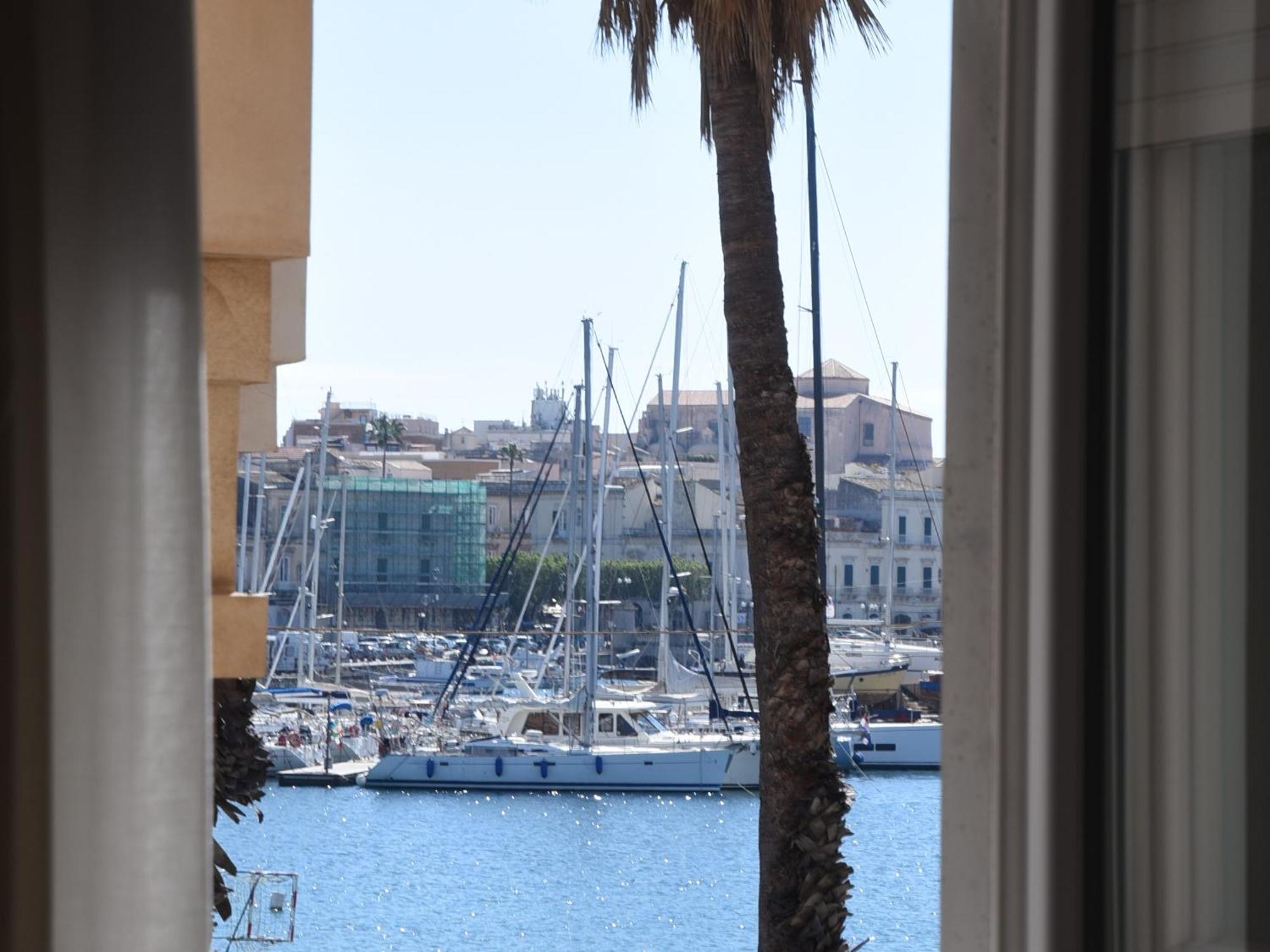Ortigia Riflessa - Design E Comfort Vista Mare Syracuse Extérieur photo
